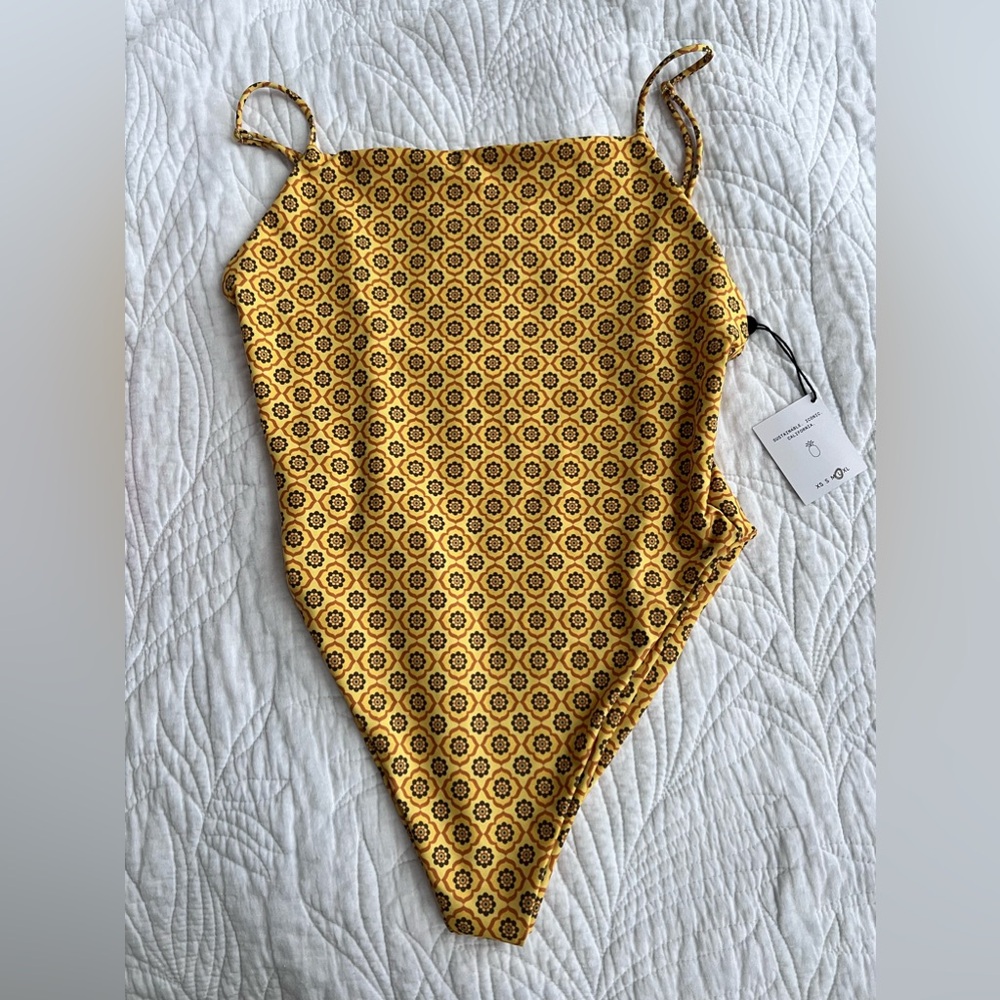 NWT Skatie Swimsuit